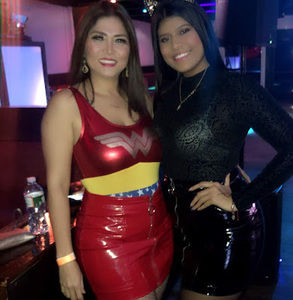 Meet your Posher, Dennise